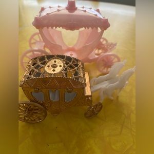 Vintage 1977 Cake Princess Coach/Ballerinas